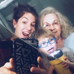 Meet your Posher, Brittany